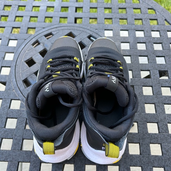 COPY - UA 3Z5 CURRY SIZE 6 - Picture 2 of 6